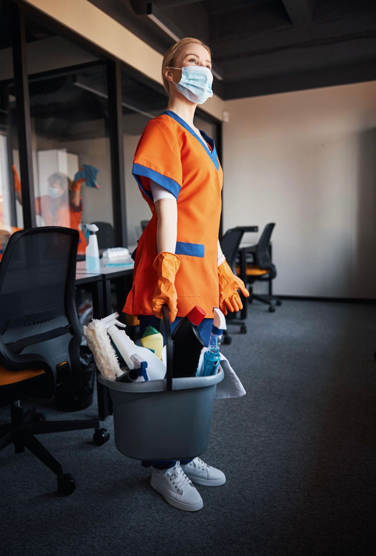 Services 5cd68af8 318f 47ba a5d5 8f679bd8c064